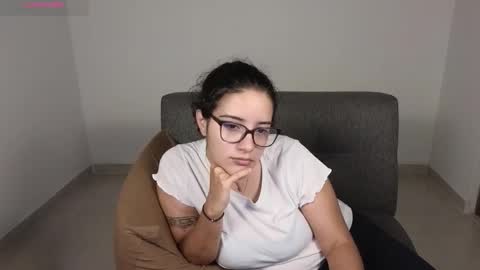 Moon Woman online show from October 2025 01:25:01 AM