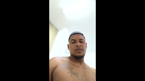 Carlos online show from April 2026 04:46:01 AM