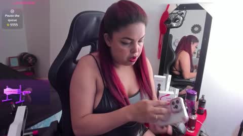 Morgan online show from November 2025 02:43:02 AM