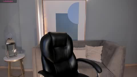 Morgan Hicks online show from February 2026 07:12:01 PM