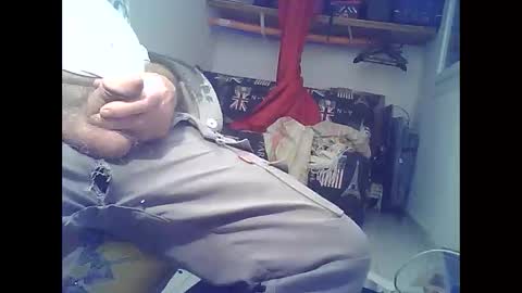 moule963 online show from February 2026 05:57:02 PM