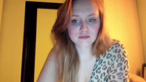 Eva  online show from December 2024 09:30:02 PM