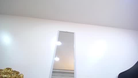 Snapshot of moxa_hot chatting on January 2025 02:06:02 AM moxa hot online show from January 2025 02:06:02 AM