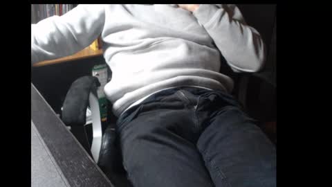 mpmimp online show from November 2025 04:43:02 PM