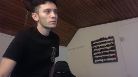 Andy online show from March 2025 08:56:01 PM