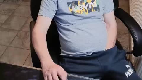 mr_cumbria online show from April 2026 08:33:02 PM