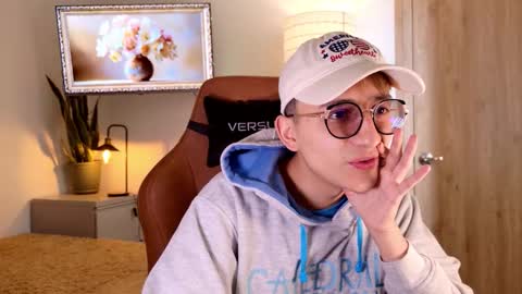 Mr Evans online show from November 2025 02:50:02 PM