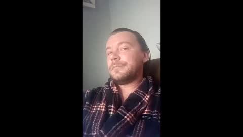 mr_i_ online show from April 2026 04:37:02 PM