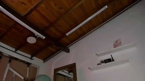 MIKEE online show from February 2025 06:03:01 AM