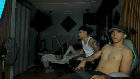 mr_mois online show from June 2026 05:53:02 AM