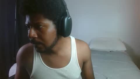 Snapshot of mr_nobody_100 chatting on October 2025 03:39:02 AM mr_nobody_100 online show from October 2025 03:39:02 AM