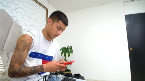Mr Porn  online show from June 2026 12:49:01 AM