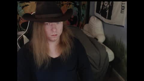 mr_strawberry online show from October 2025 07:25:02 PM