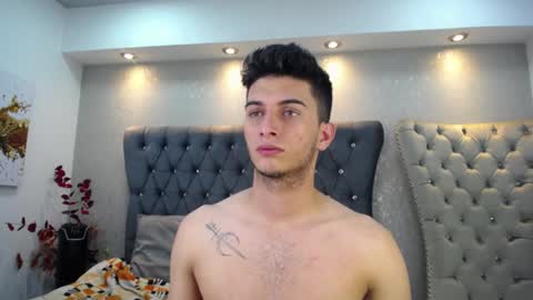 Snapshot of mr_williseo chatting on February 2025 11:00:01 PM williseo online show from February 2025 11:00:01 PM