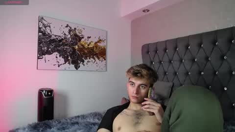 Snapshot of mr_williseo chatting on September 2025 07:10:02 AM williseo online show from September 2025 07:10:02 AM