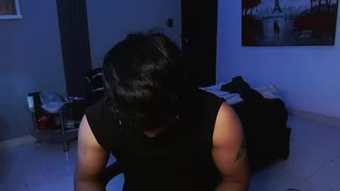 Snapshot of mr_yisuz chatting on July 2026 01:37:02 PM yisuz online show from July 2026 01:37:02 PM