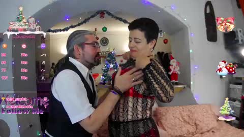 Snapshot of mrandmrsswetness84 chatting on December 2024 09:58:02 PM MrAndMrsSwetness84 online show from December 2024 09:58:02 PM