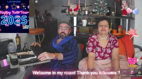 Snapshot of mrandmrsswetness84 chatting on January 2025 07:49:01 PM MrAndMrsSwetness84 online show from January 2025 07:49:01 PM