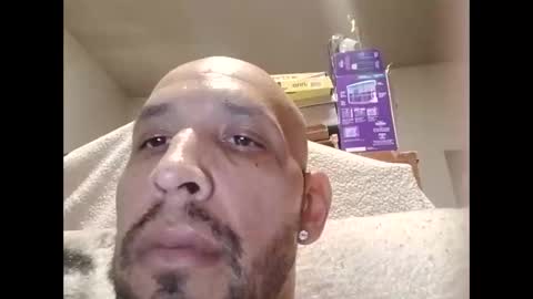 Snapshot of mrbig1_lilbrat chatting on April 2026 07:42:01 AM mrbig1_lilbrat online show from April 2026 07:42:01 AM