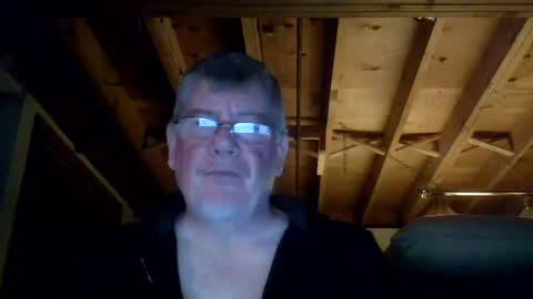 mrblade666 online show from October 2025 12:44:02 AM