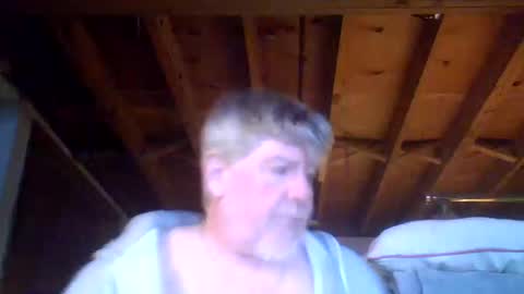 mrblade666 online show from April 2026 11:29:02 AM