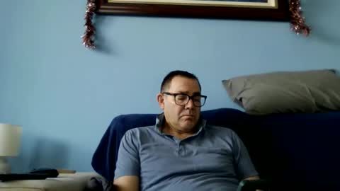 Snapshot of mrcaruso chatting on December 2025 11:17:01 AM Mrcaruso online show from December 2025 11:17:01 AM