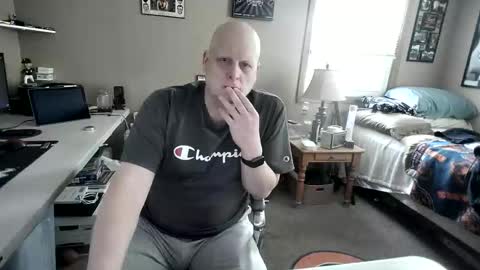 MrClean55 online show from December 2025 05:08:02 PM