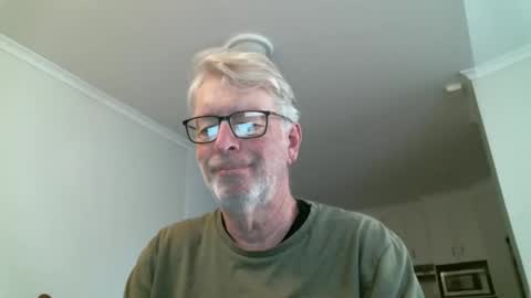 Snapshot of mrcreek1531 chatting on June 2026 09:09:01 PM mrcreek1531 online show from June 2026 09:09:01 PM