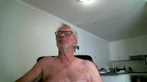 Snapshot of mrcreek1531 chatting on June 2026 02:24:02 AM mrcreek1531 online show from June 2026 02:24:02 AM