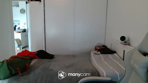 mrdr000 online show from May 2026 03:18:02 PM