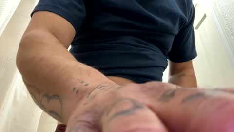 Snapshot of mrfrankfuckforfree chatting on December 2024 12:41:01 PM mrfrankfuckforfree online show from December 2024 12:41:01 PM