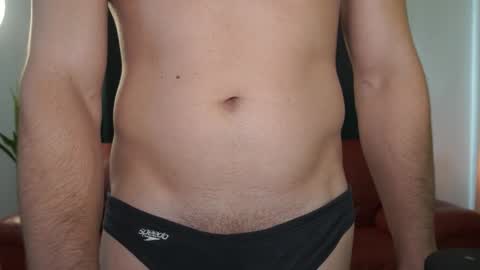 Snapshot of mrgreeneyes01 chatting on October 2025 07:31:01 AM juan luis online show from October 2025 07:31:01 AM