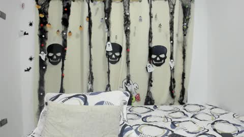 Bastian online show from October 2025 10:55:02 PM