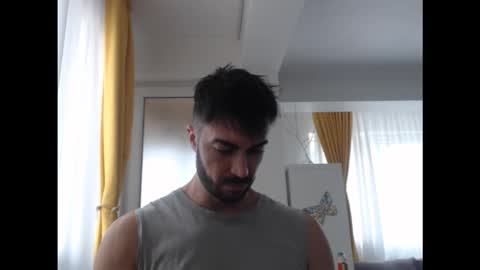 MrLuck online show from October 2025 12:00:02 PM