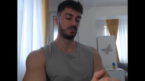 MrLuck online show from October 2025 01:44:01 PM