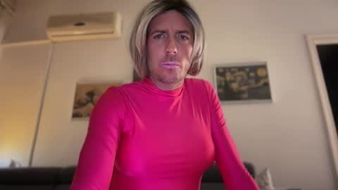 TaleOfLaura online show from January 2026 09:20:02 PM