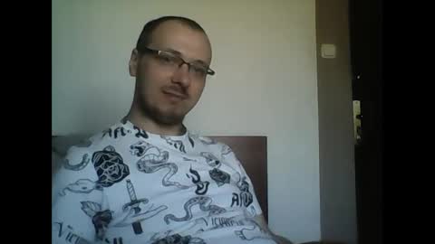 Snapshot of mronlymasturbate chatting on May 2026 10:31:01 AM mronlymasturbate online show from May 2026 10:31:01 AM
