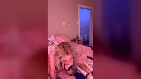 Snapshot of mrowmeow chatting on March 2026 03:45:02 AM mrowmeow online show from March 2026 03:45:02 AM