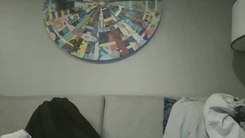 mrpapichulo4life online show from February 2026 04:43:01 AM