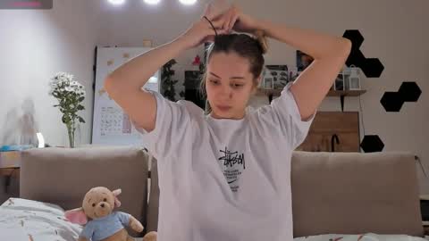 Ms ForYOU online show from October 2025 03:25:01 PM