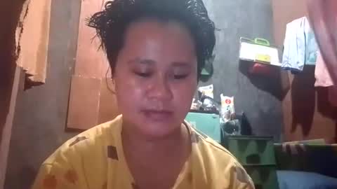 Nathalie online show from November 2025 08:09:01 AM