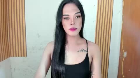 selena online show from December 2025 01:58:02 AM