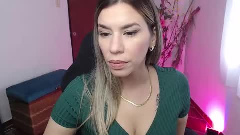 Snapshot of ms_sofiax chatting on January 2026 04:21:02 PM Sofia online show from January 2026 04:21:02 PM