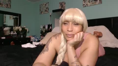 Queen Baddie online show from December 2024 12:08:02 PM
