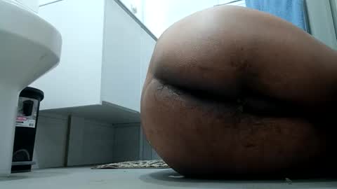 Elha online show from April 2026 11:35:02 PM