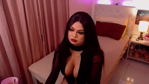 MSGOLDENCUM online show from November 2025 05:36:02 PM
