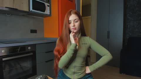 Snapshot of msmexika chatting on January 2025 02:05:01 PM Lucy online show from January 2025 02:05:01 PM