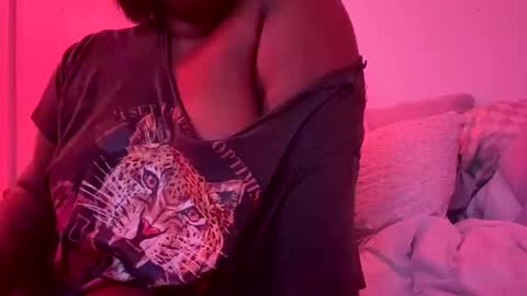 Snapshot of msmimi04 chatting on October 2025 03:17:02 AM msmimi04 online show from October 2025 03:17:02 AM