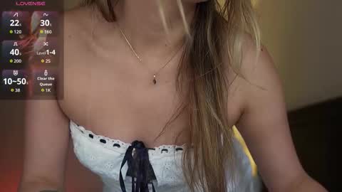 Sophie  online show from February 2026 05:09:02 PM