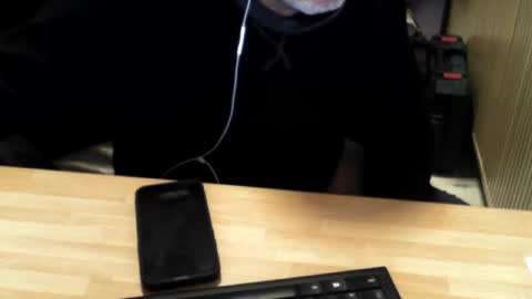 Snapshot of mtwpaul chatting on November 2025 04:40:01 PM mtwpaul online show from November 2025 04:40:01 PM